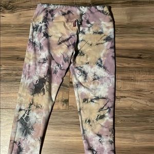 Like New Hard Tail Tye Dye Leggings
